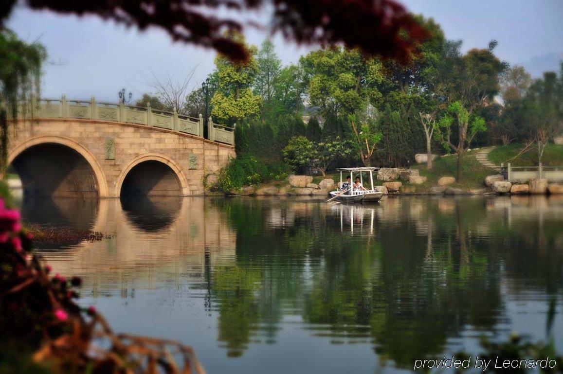 Crowne Plaza Hangzhou Xanadu Resort Ngoại thất bức ảnh