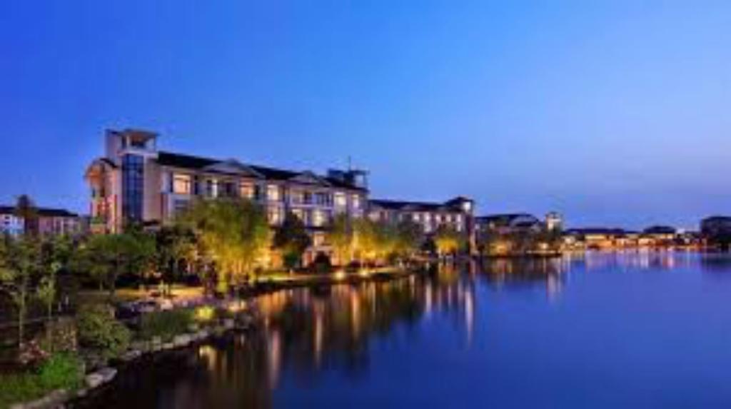 Crowne Plaza Hangzhou Xanadu Resort Ngoại thất bức ảnh